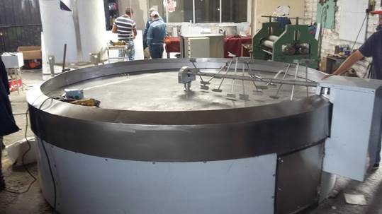 Imagen que contiene interior, lavabo, mostrador, tabla
Descripción generada automáticamente