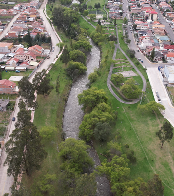 Vista aérea de una ciudad
Descripción generada automáticamente